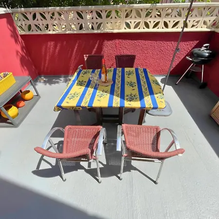 Les Condorcet - - Established In 2007 Holiday home