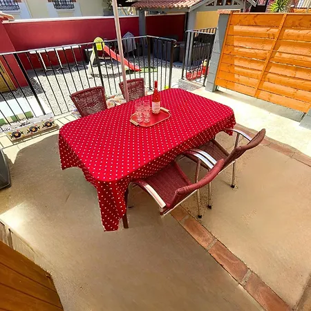 Les Condorcet - - Established In 2007 Holiday home *