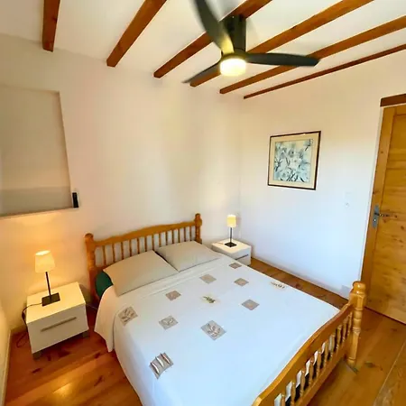 Les Condorcet - - Established In 2007